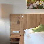 מלון Akzent Altes Casino Petersberg (Hessen)