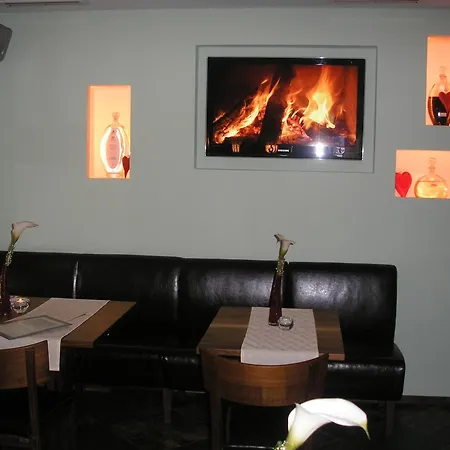 מלון Akzent Altes Casino Petersberg (Hessen)