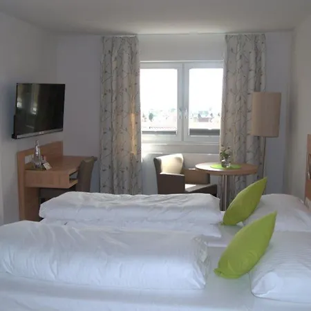 酒店 Akzent Altes Casino 彼得堡