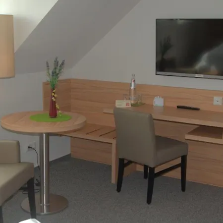 酒店 Akzent Altes Casino 彼得堡