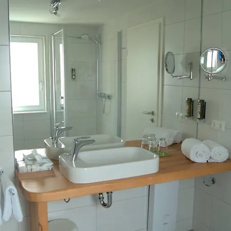 Akzent Altes Casino 酒店 3*