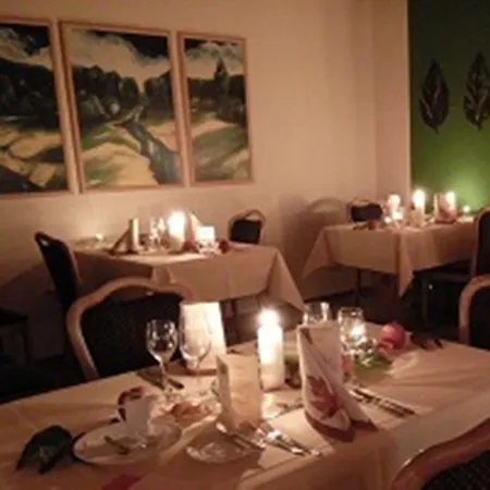 Hotel Akzent Altes Casino 3*